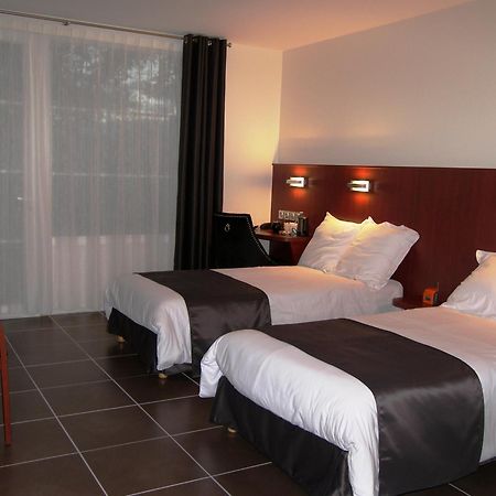 Montverdun Hostellerie Del Matin Calme מראה חיצוני תמונה