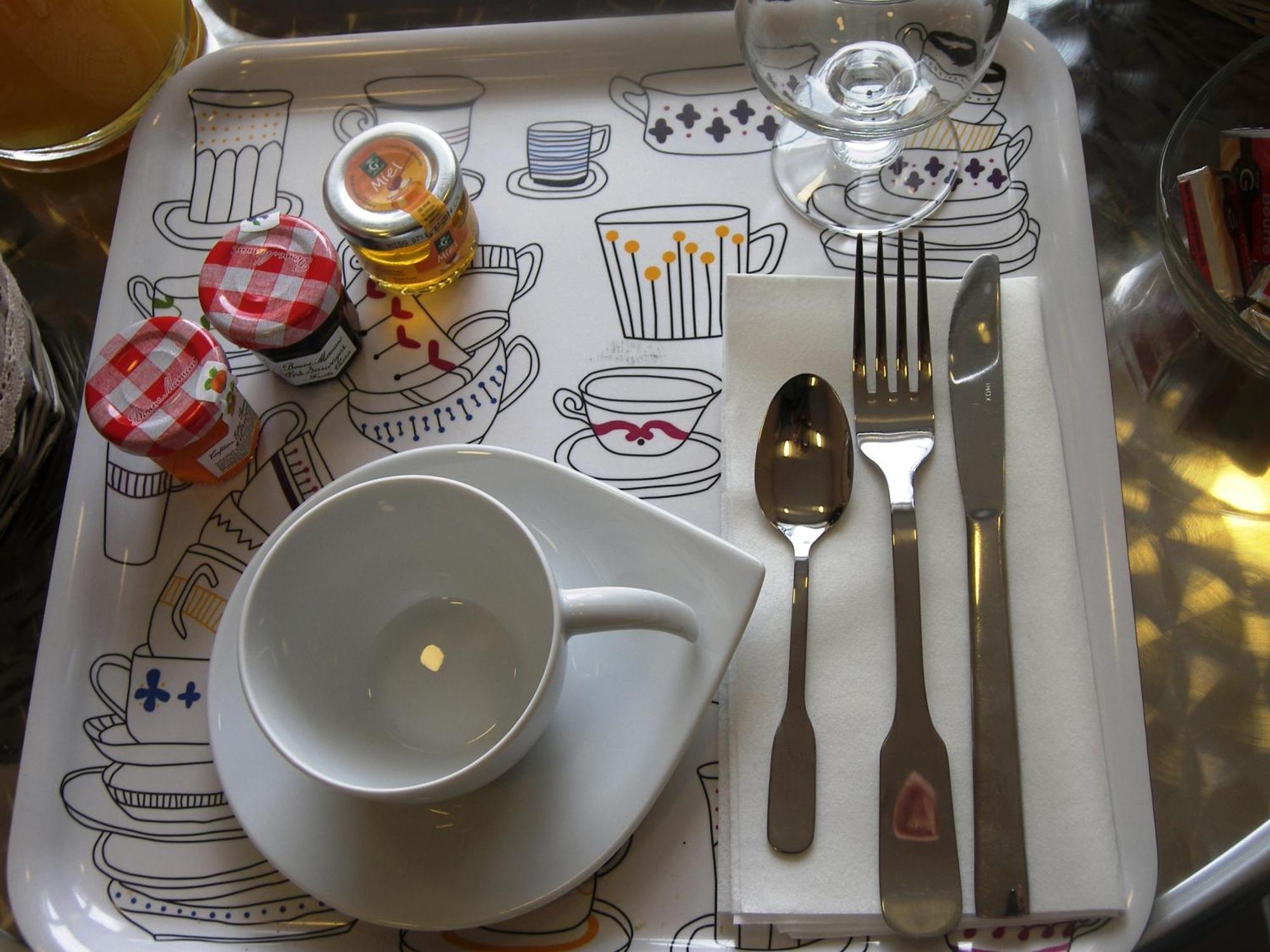 Montverdun Hostellerie Del Matin Calme מראה חיצוני תמונה