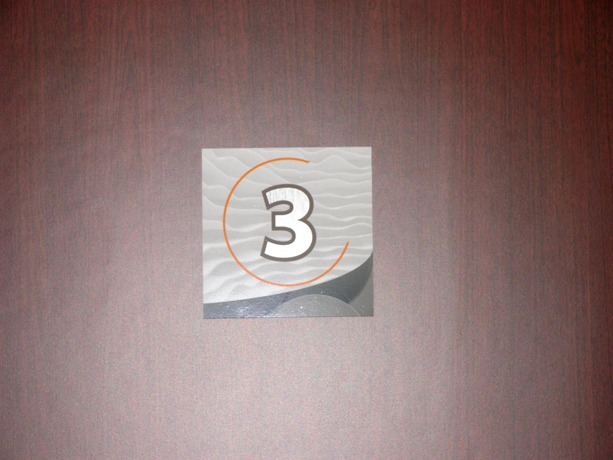 Montverdun Hostellerie Del Matin Calme מראה חיצוני תמונה