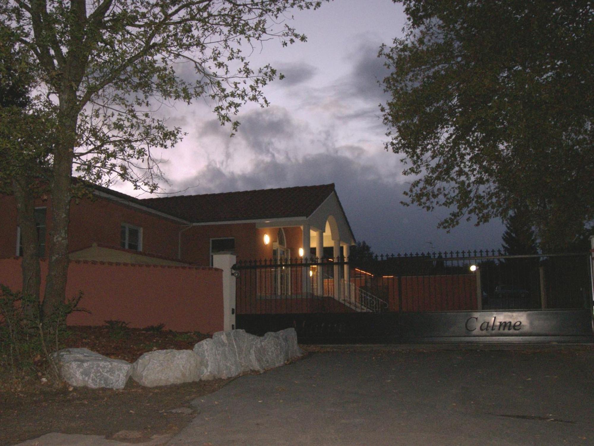 Montverdun Hostellerie Del Matin Calme מראה חיצוני תמונה