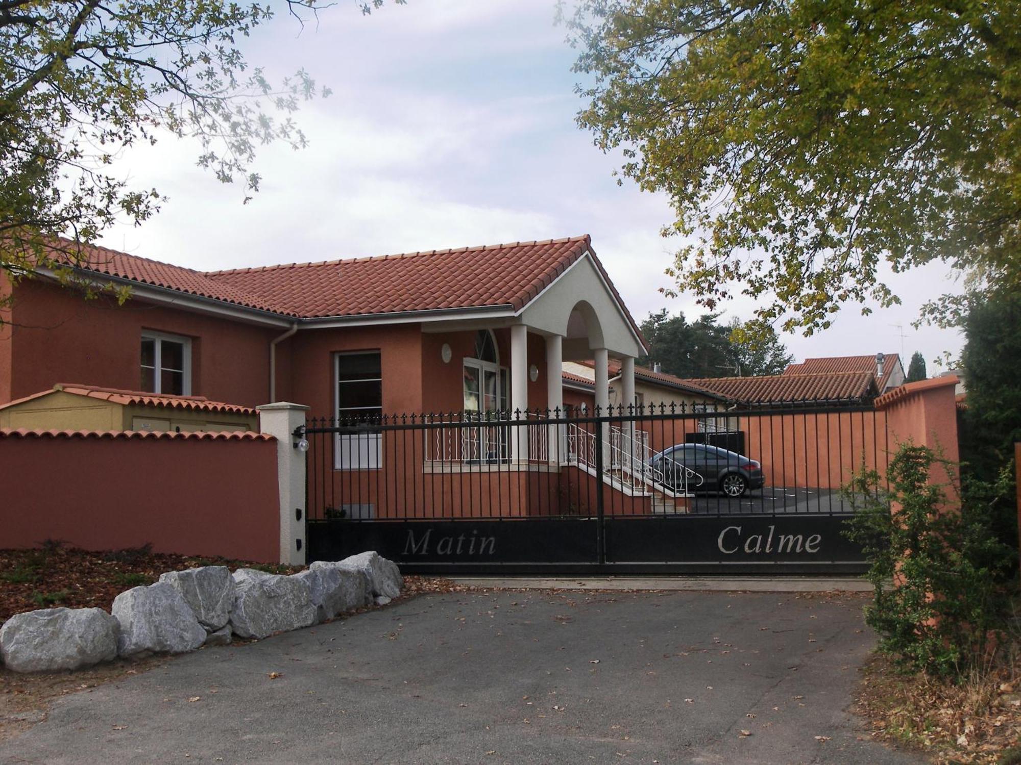 Montverdun Hostellerie Del Matin Calme מראה חיצוני תמונה