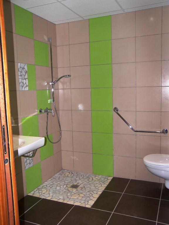 Montverdun Hostellerie Del Matin Calme מראה חיצוני תמונה
